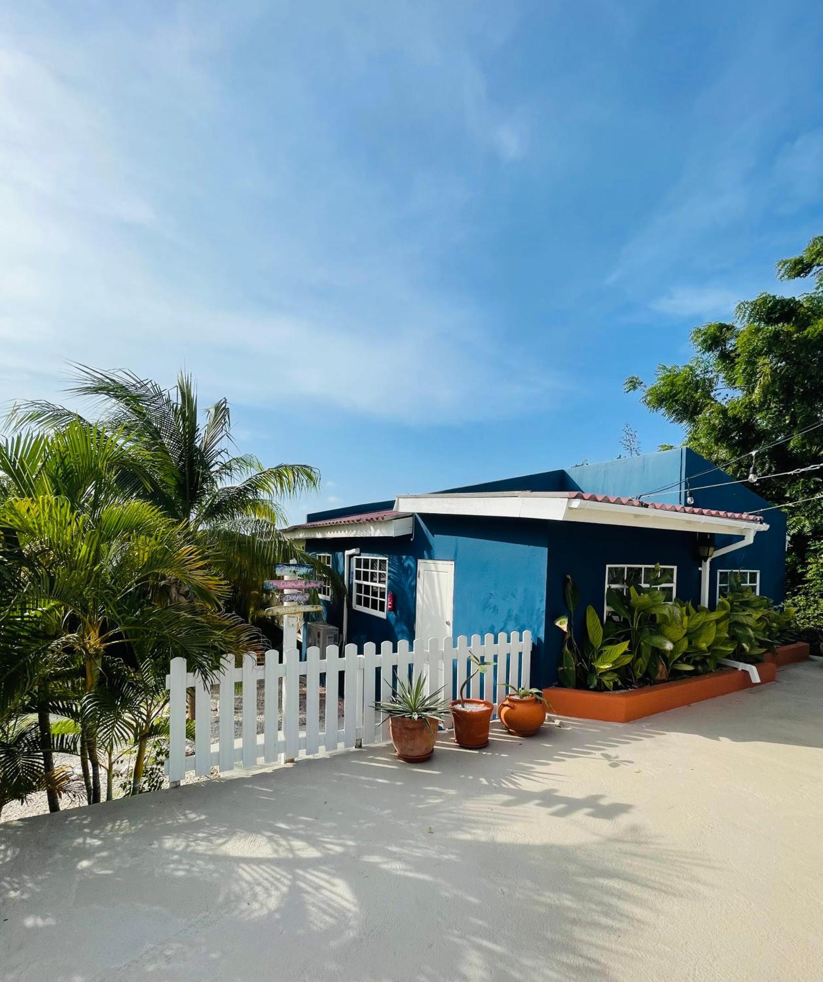 Mini Resort Kaya Verdi 빌렘스타트 외부 사진